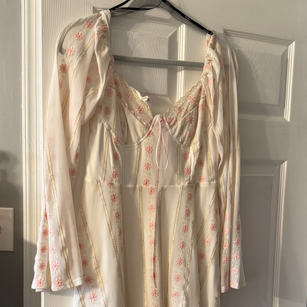 Forever 21 Cream and Pink Long Sleeve Dress